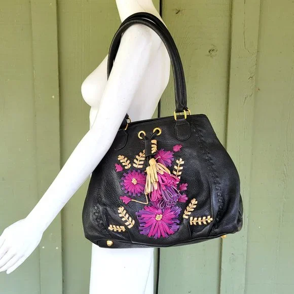 ISABELLA FIORE Black Leather Floral Shoulder Bag - Picture 2 of 9